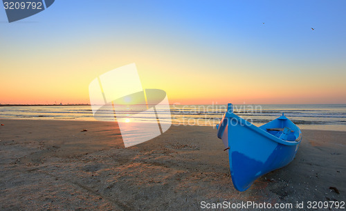 Image of Boat on the beach 