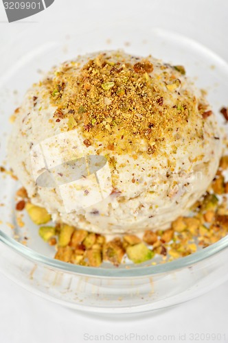 Image of pistachio ice cream