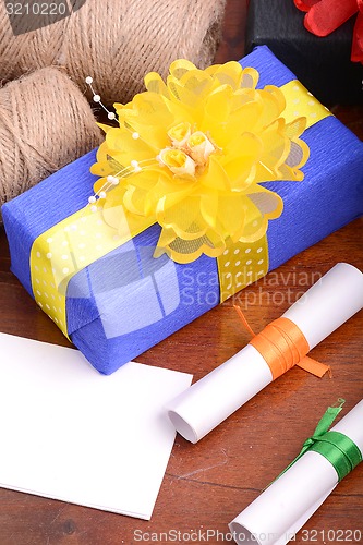 Image of gift box