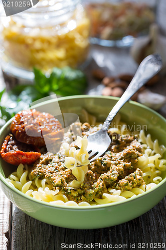 Image of Pesto with dried tomatoes.