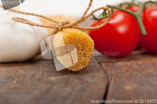 Image of Italian basic pasta ingredients