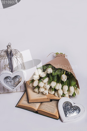 Image of Valentine\'s day tulips