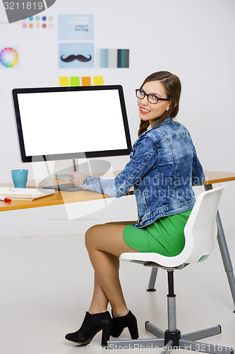 Image of Casual businesswoman 