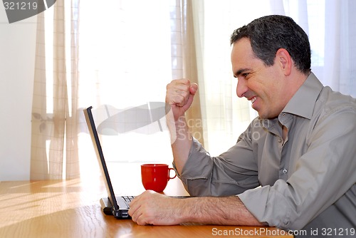 Image of Man with laptop