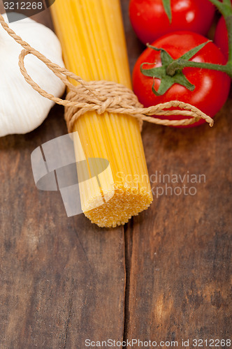 Image of Italian basic pasta ingredients