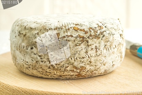 Image of Tomette des Alpes, cheese of France