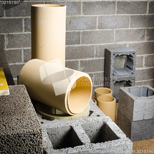 Image of Construction of modular ceramic chimney 