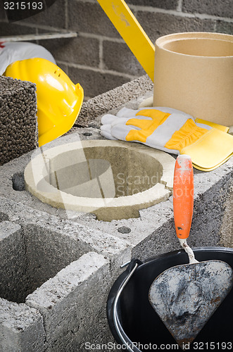 Image of Construction of modular ceramic chimney 