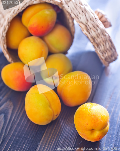 Image of apricots