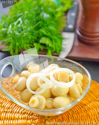 Image of mushrooms