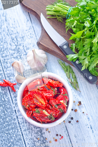 Image of dry tomato