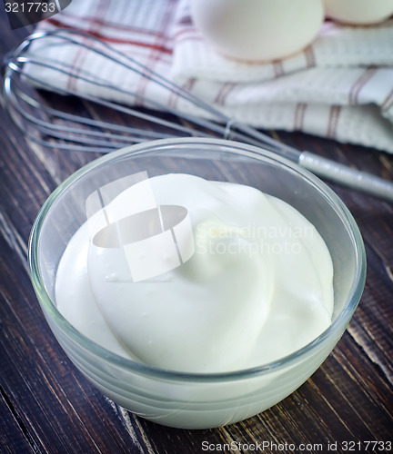 Image of whipping eggs with cream