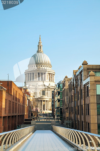 Image of Saint Paul\'s cathedral in London