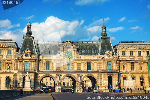 Image of Entrance to the Louvre in Paris