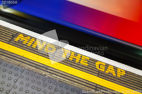 Image of Famous Mind the Gap sign