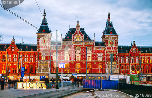 Image of Amsterdam Centraal railway station