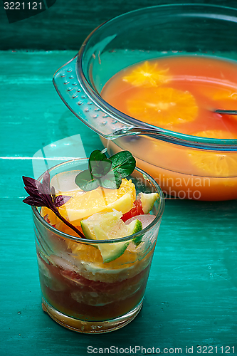 Image of freshly squeezed juice from tropical fruits