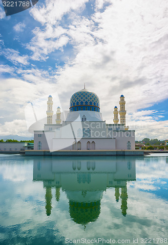 Image of Kota Kinabalu City Mosque, Important Cultural Site in Malaysia