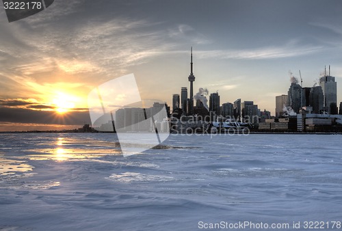 Image of Toronto Ontario from Polson Pier