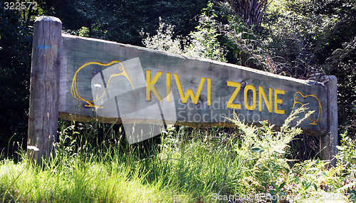 Image of Kiwi zone sign