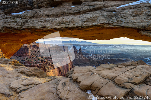 Image of mesa arch, island in the sky, ut