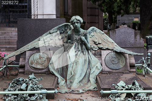 Image of Old Cemetery statue