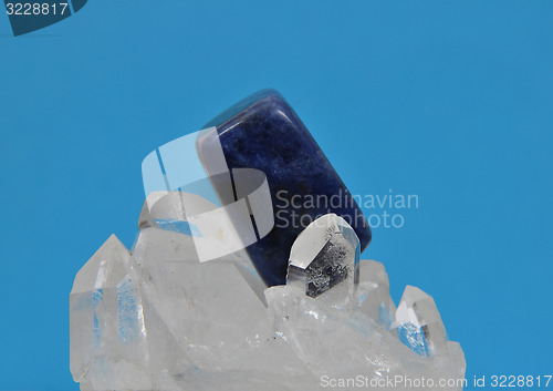 Image of Sodalite on rock crystal