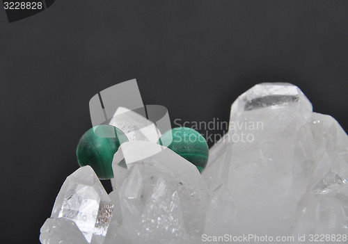 Image of Malachite on rock crystal