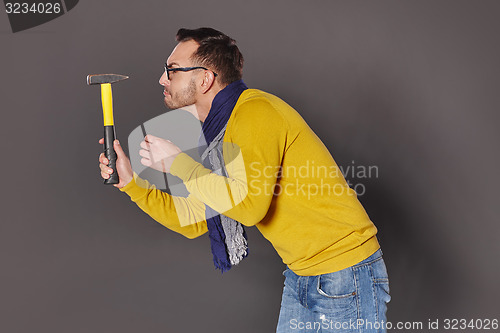 Image of Man with hammer