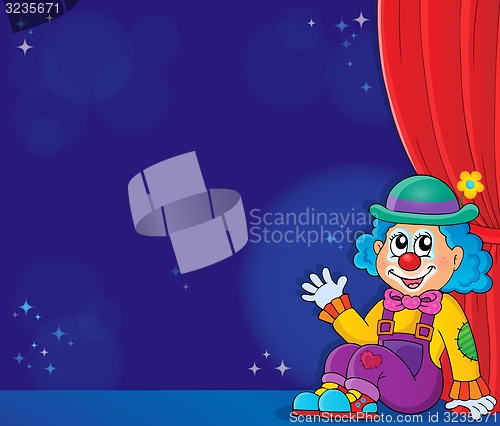 Image of Sitting clown theme image 5