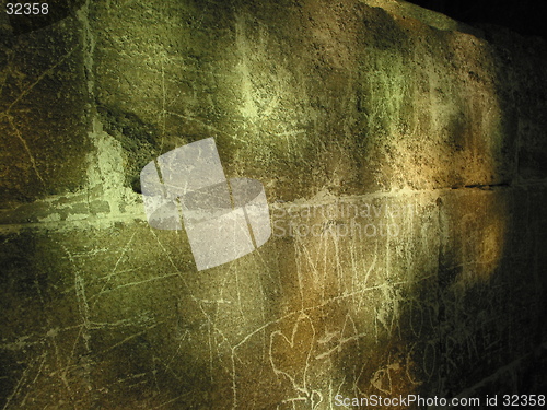 Image of Nice wall with graffiti