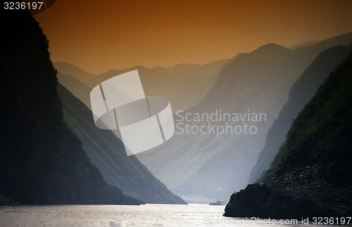 Image of ASIA CHINA YANGZI RIVER