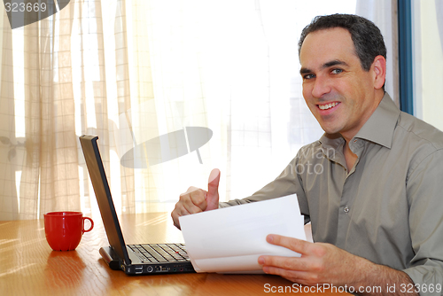 Image of Man with laptop