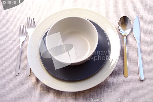 Image of Dinner place setting