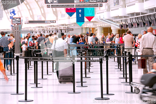 Image of Airport crowd