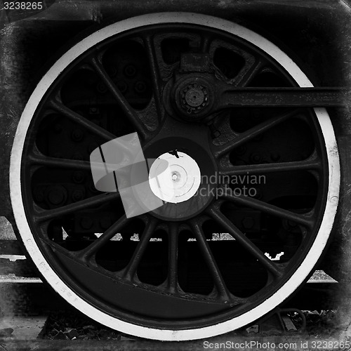 Image of Wheel of steam locomotive