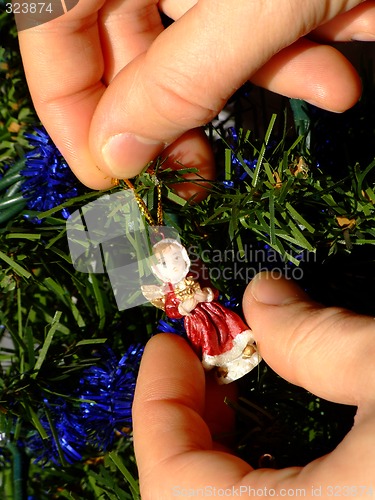 Image of Making the Christmas tree