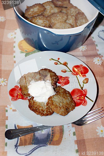 Image of national Ukrainian dish potato pancakes