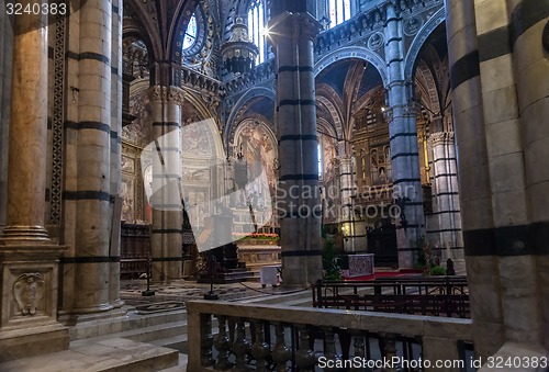 Image of interior of the old Ichurch