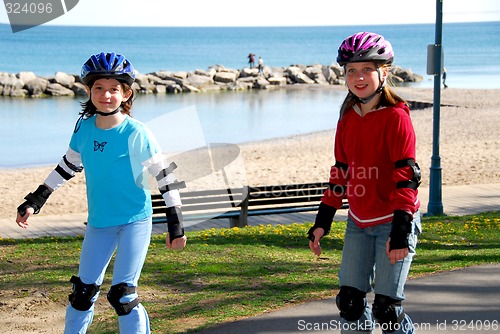 Image of Girls rollerblade