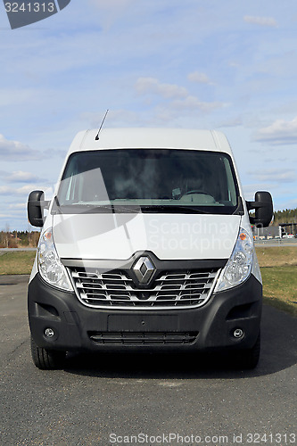 Image of White New Renault Master Van