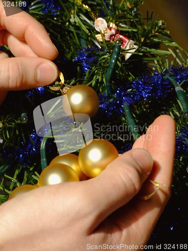 Image of Making the Christmas tree