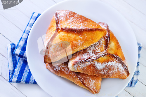 Image of patty with filling