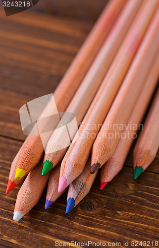 Image of color pencils