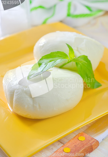 Image of mozzarella