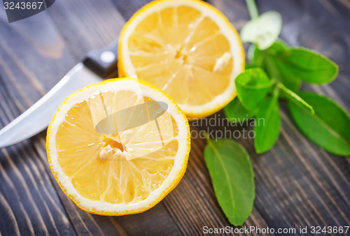 Image of lemons