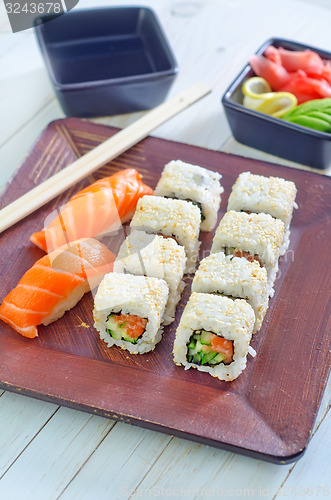 Image of sushi