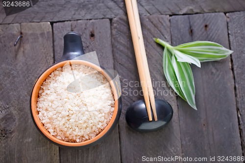 Image of raw rice