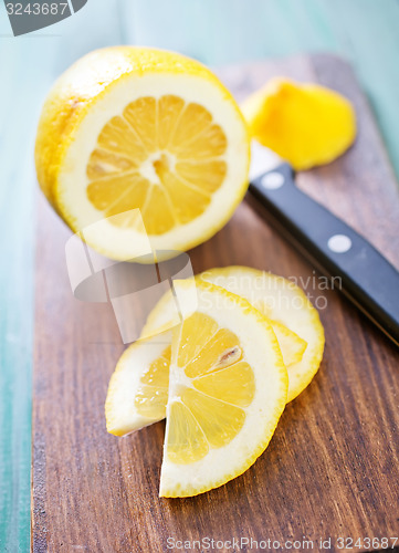 Image of lemon on board