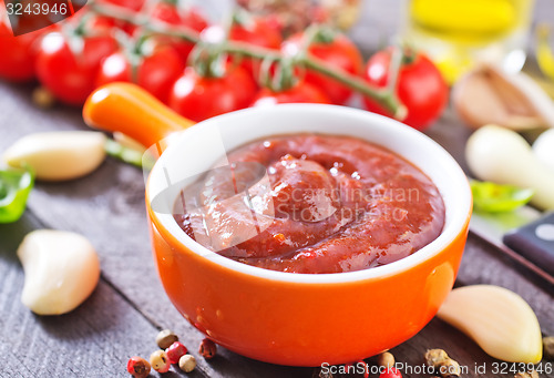 Image of tomato sauce